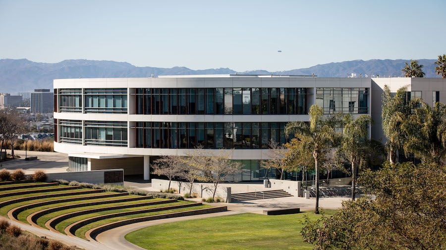 Exterior of Hannon Library